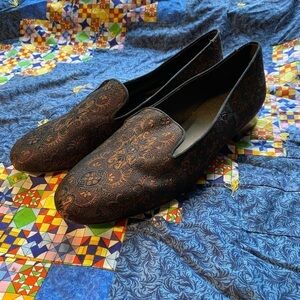 Van eli Arlen copper and black lace look smoking slippers size 10 narrow